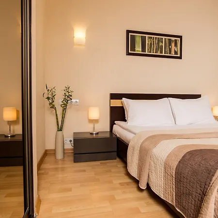 Senator Victory Square Apart-hotel Kiev