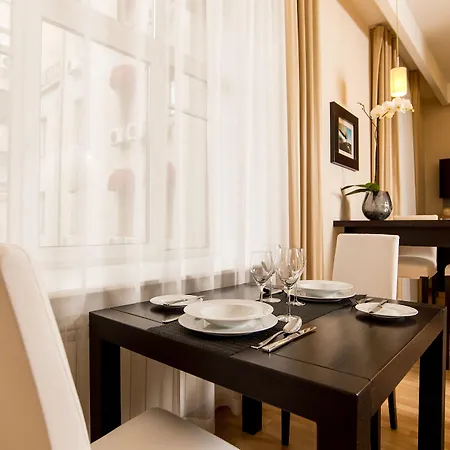 Apart-hotel Senator Victory Square Kiev