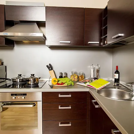 Senator Victory Square Apart-hotel 4*