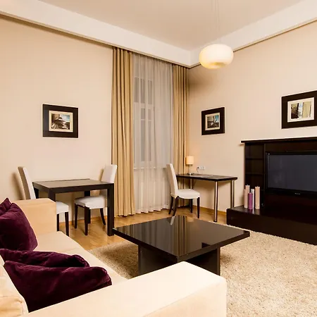 Senator Victory Square Apart-hotel 4*